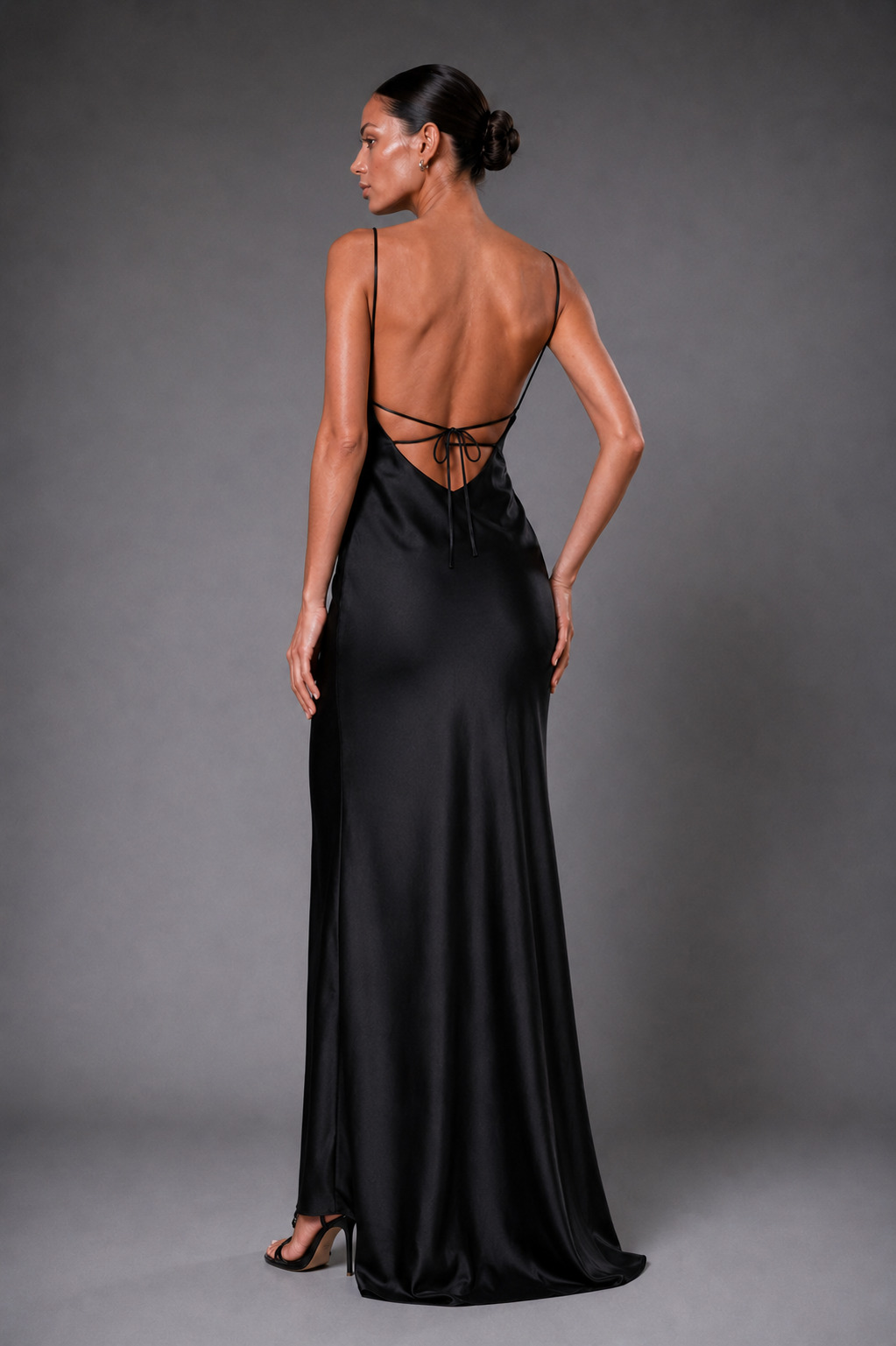 Thalassa Black